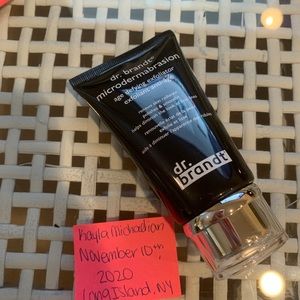 Dr.Brandt Microdermabrasion Age Defying Exfoliator